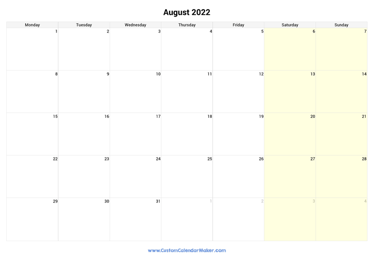 August calendar 2022 with highlighted weekends